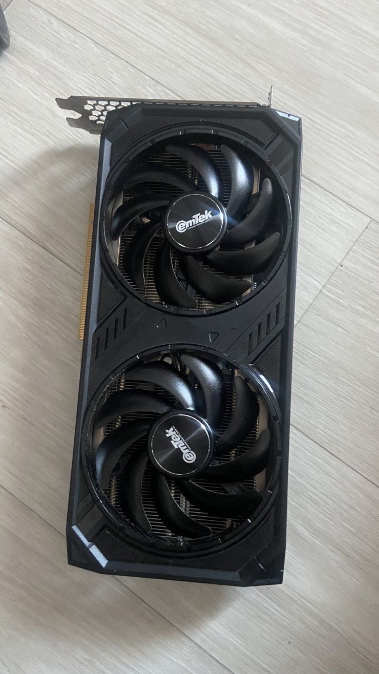 emTek GeForce RTX 4060 Ti STORM X Dual OC