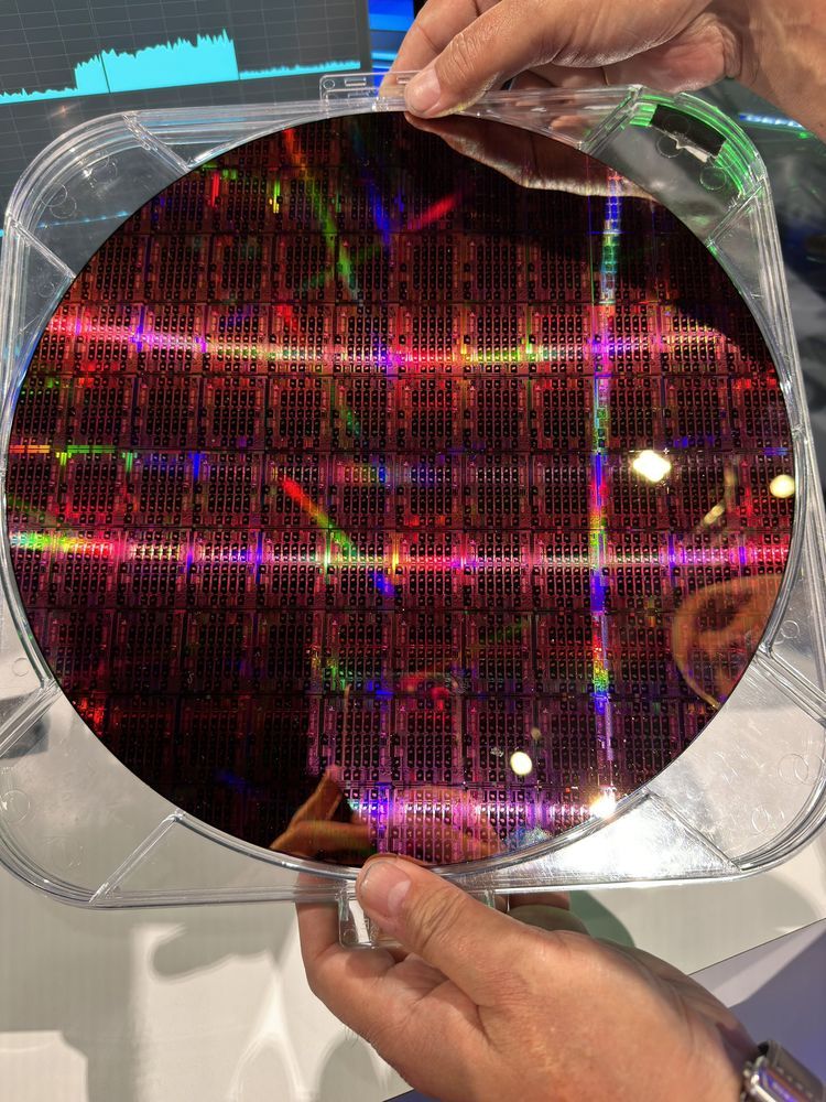 Intel - wafel krzemowy