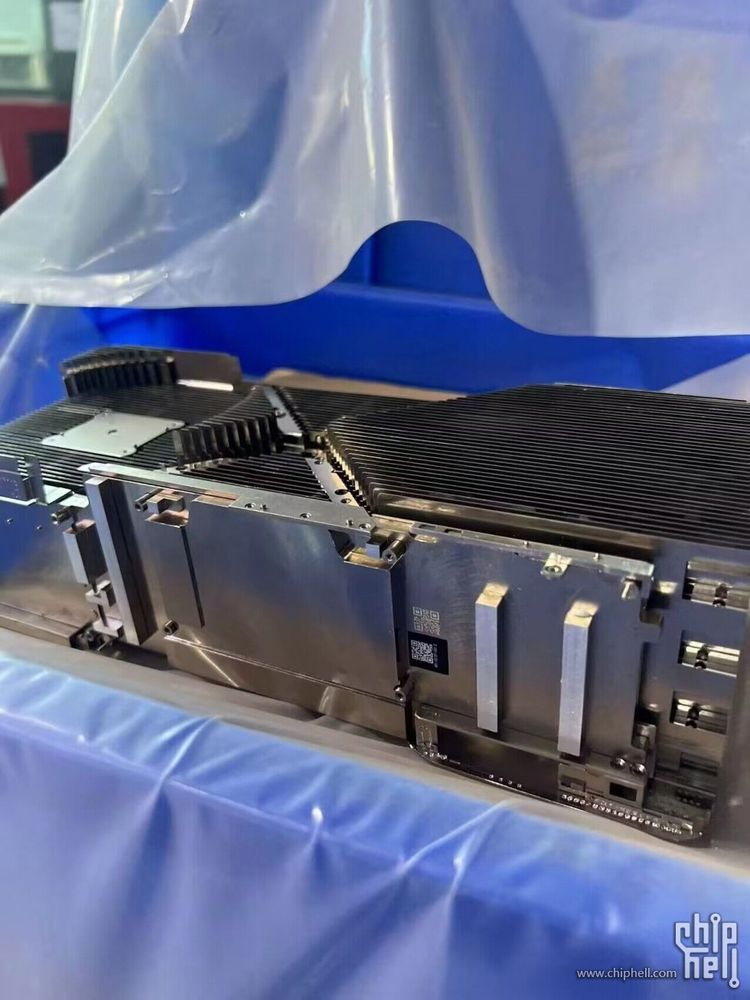 GeForce RTX 4090 Ti - chłodzenie karty graficznej