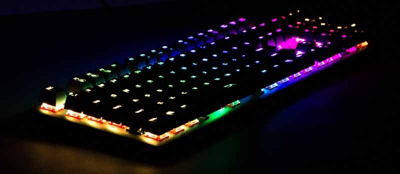 HyperX Alloy Origins klawiatura RGB