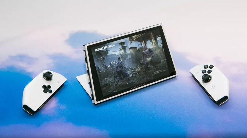 Alienware Concept UFO