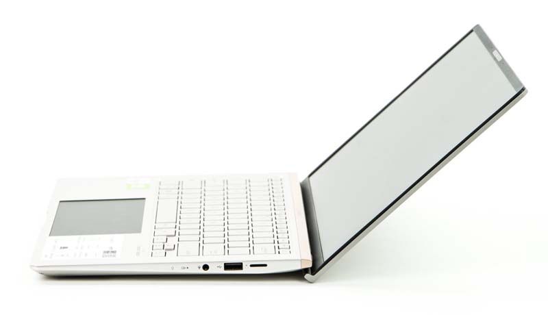 Asus ZenBook UX434 Ergo Lift
