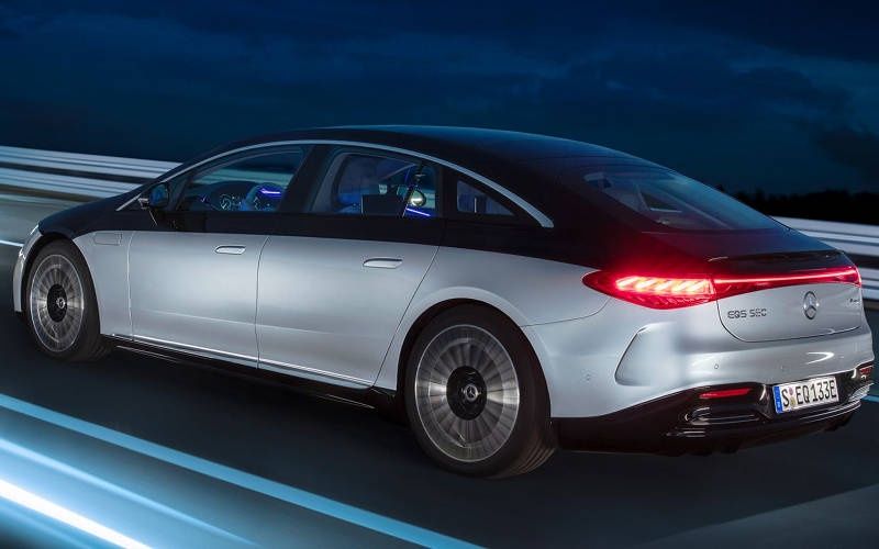Mercedes EQS tył