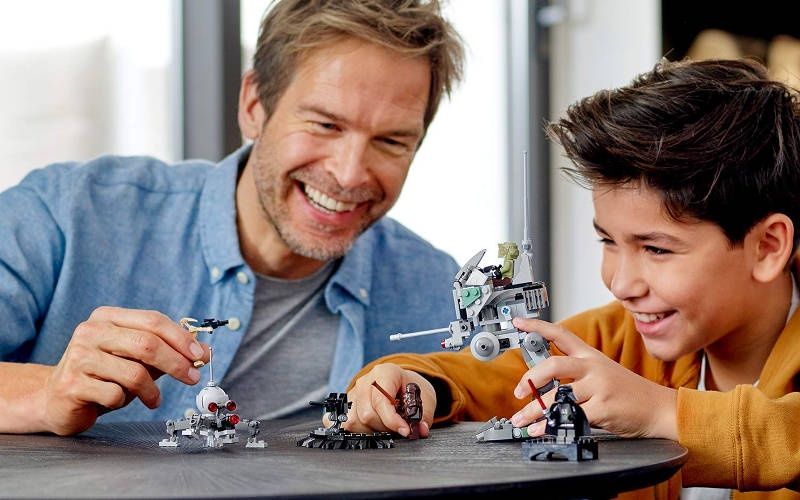LEGO 75261