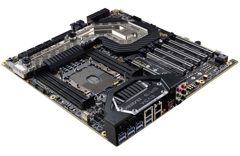 EVGA SR-3 DARK