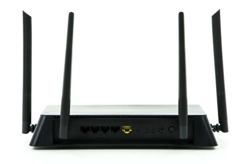 D-Link DIR-878/MT - Prezentacja tył