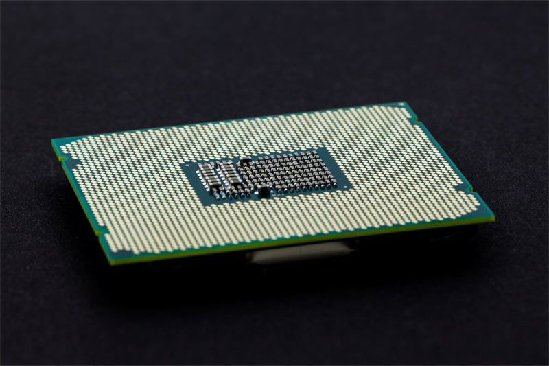 Intel Core i9 10980XE ES