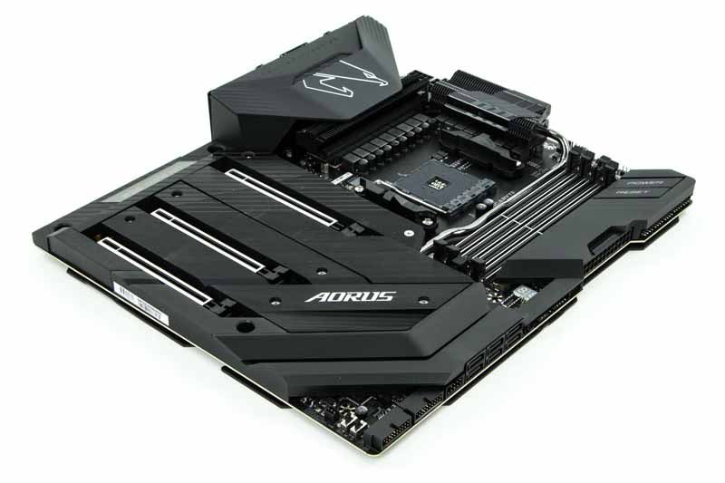 Gigabyte X570 AORUS XTREME - w całej okazałości