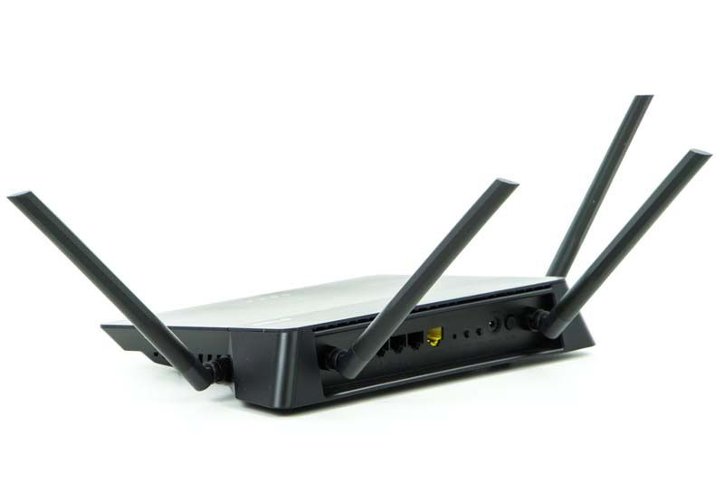 D-Link DIR-878/MT - Kto tak anteny ustawia???