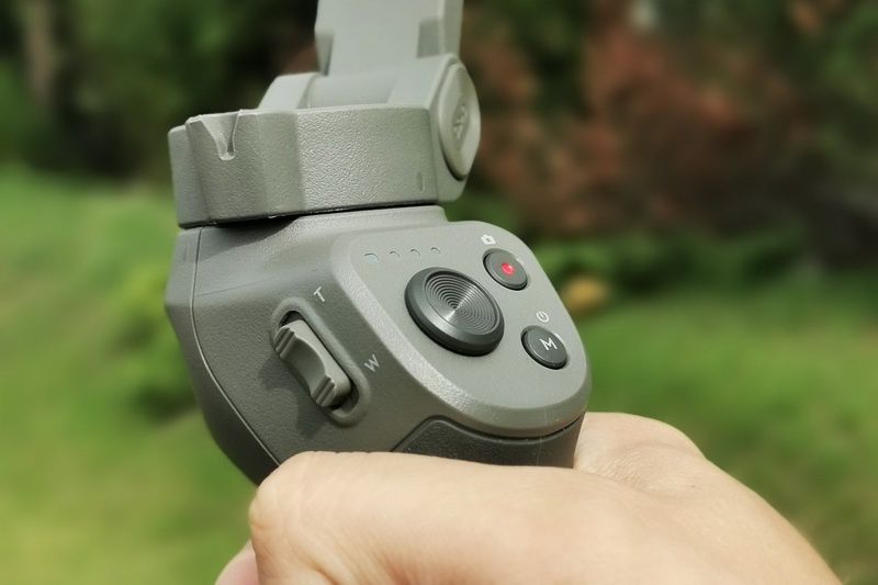 Dji Osmo Mobile 3 - panel sterowania