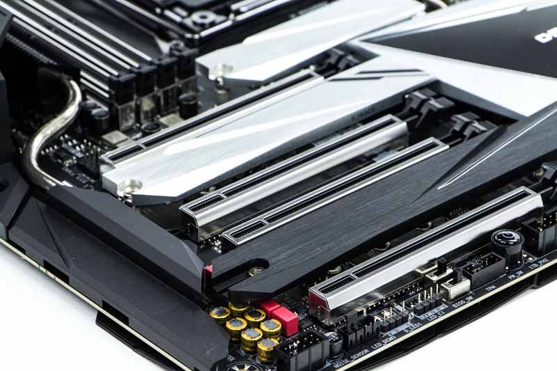 Gigabyte X299X Designare 10G