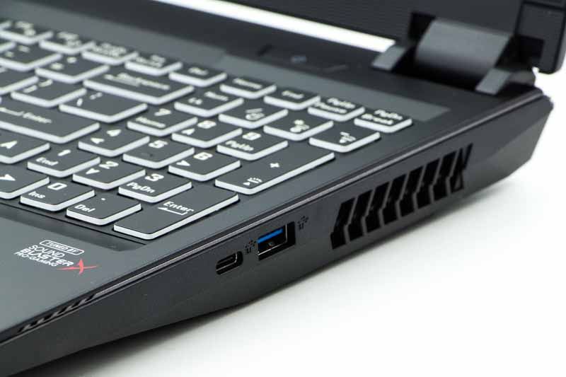 Hyperbook SL504 prawy bok
