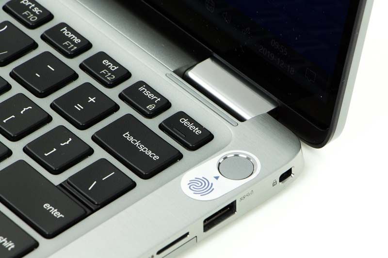 Dell Latitude 7400 2W1 - czytnik linii papilarnych