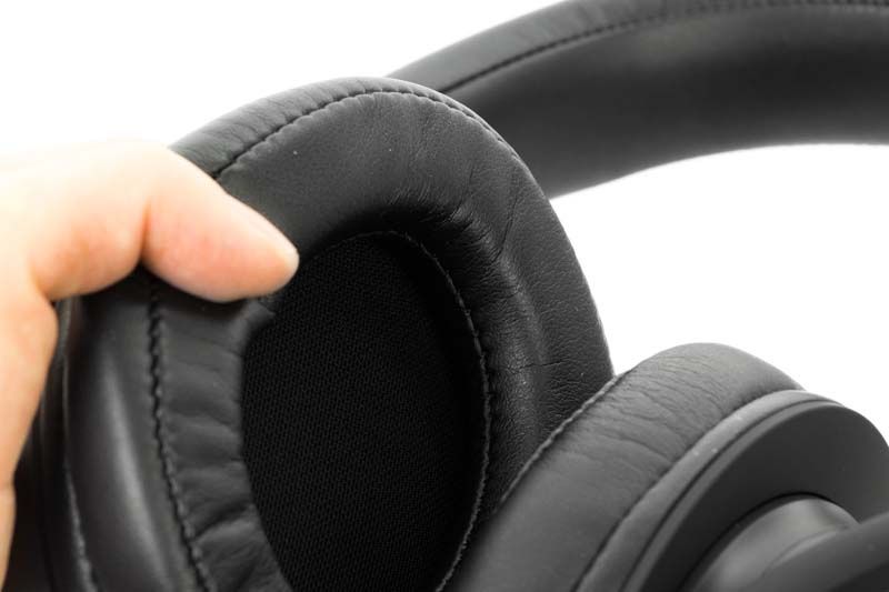 Cooler Master MH752 - miękkie pady