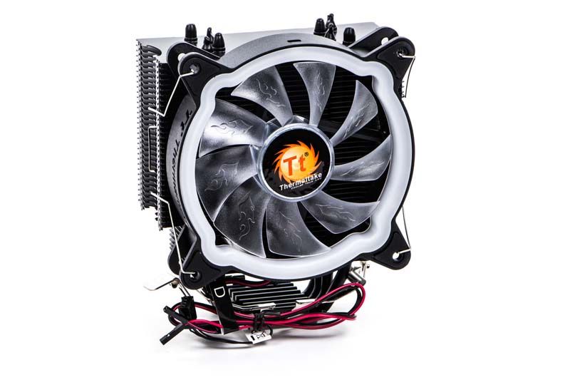 Thermaltake UX200 ARGB