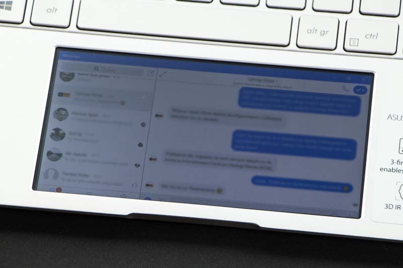Asus Screen Pad 2.0 Messenger