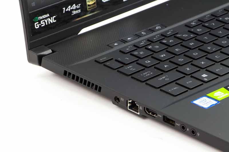 Asus ROG Zephyrus S GX502GV lewy bok
