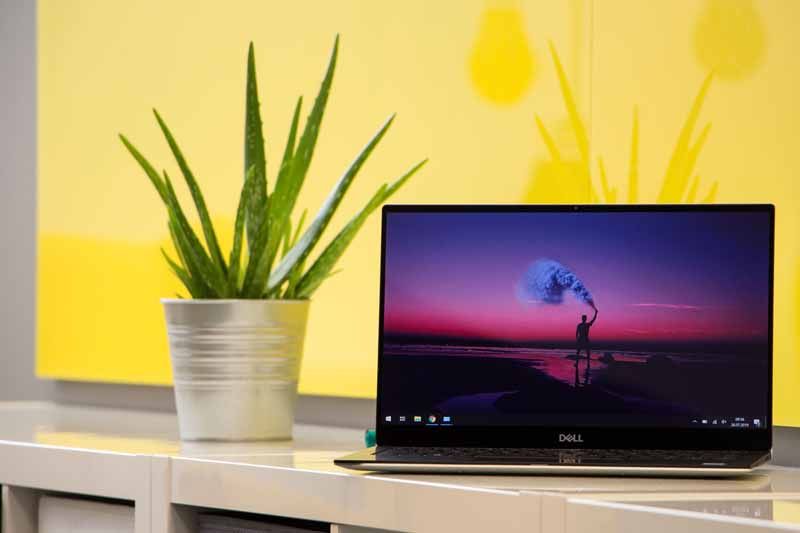 Dell XPS 13 9380 przód