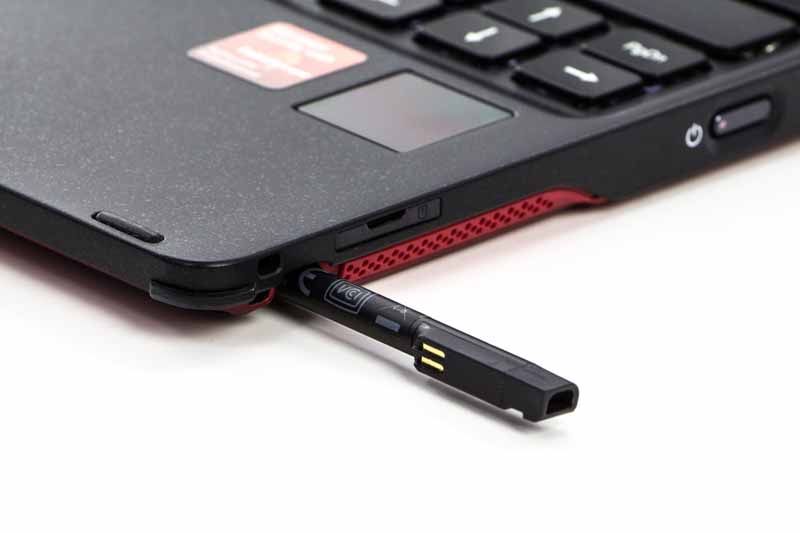 Fujitsu LifeBook U939X rysik Wacom