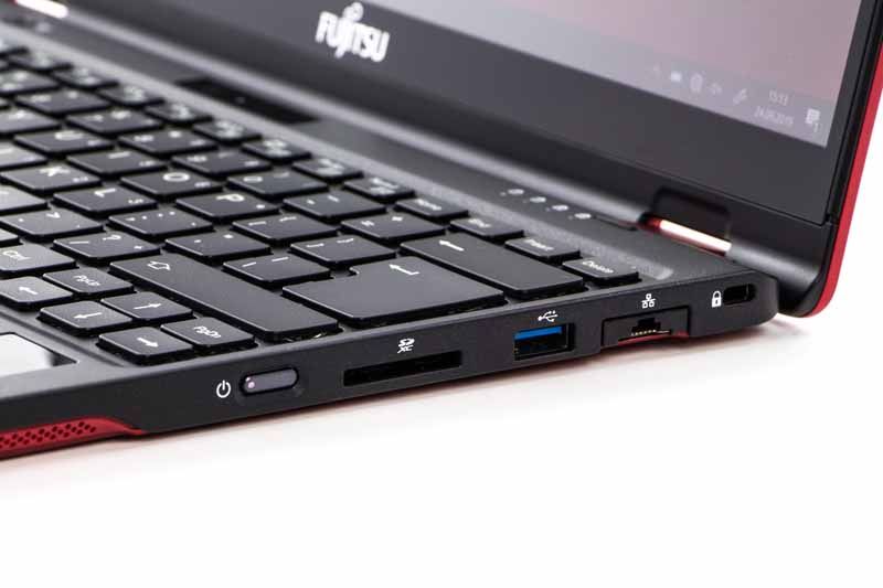 Fujitsu LifeBook U939X prawy bok