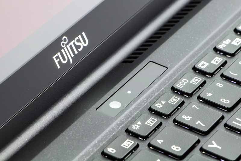 Fujitsu LifeBook U939X dodatkowa kamera