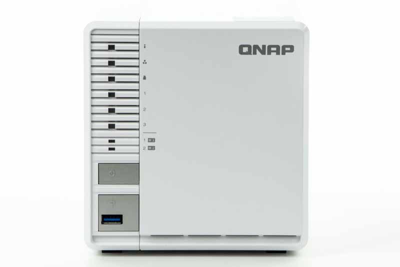 QNAP TS-351 - Front