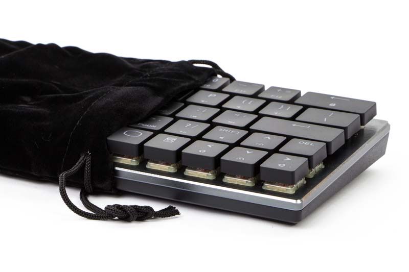 Etui do klawiatury Cooler Master