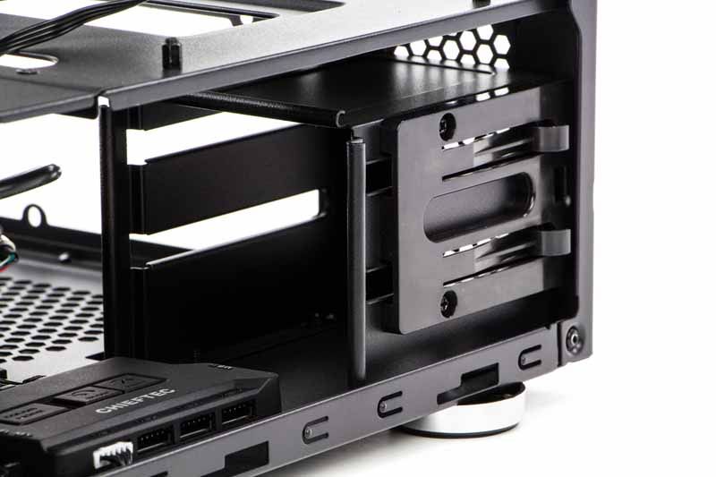 Chieftronic M1