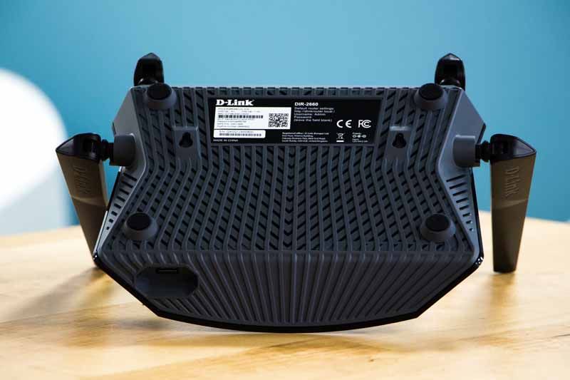 D-Link EXO DIR-2660 - spód obudowy
