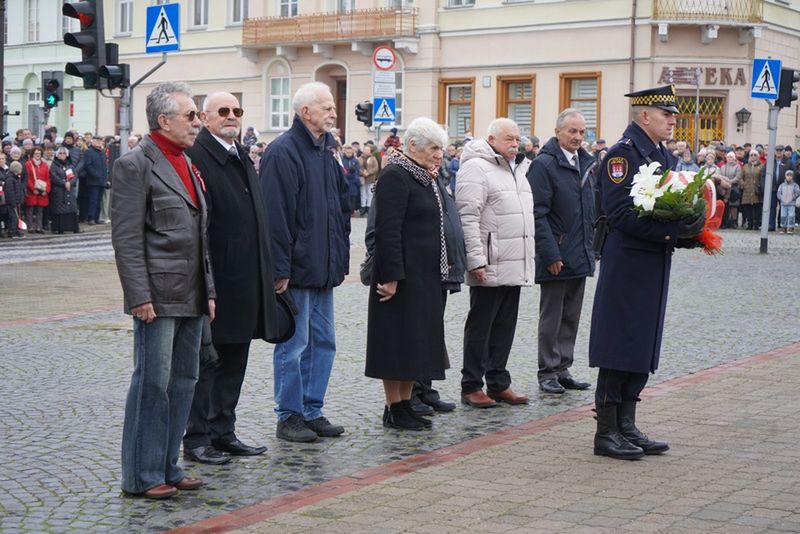 Obchody 11 listopada 