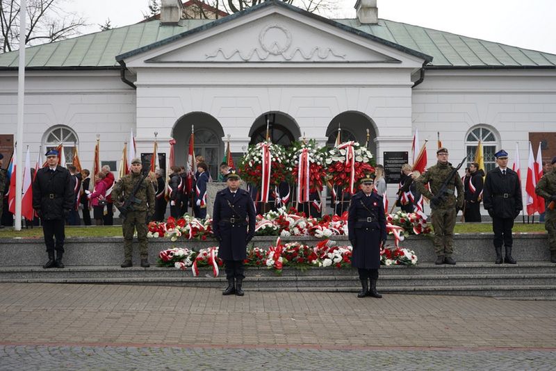 Obchody 11 listopada 