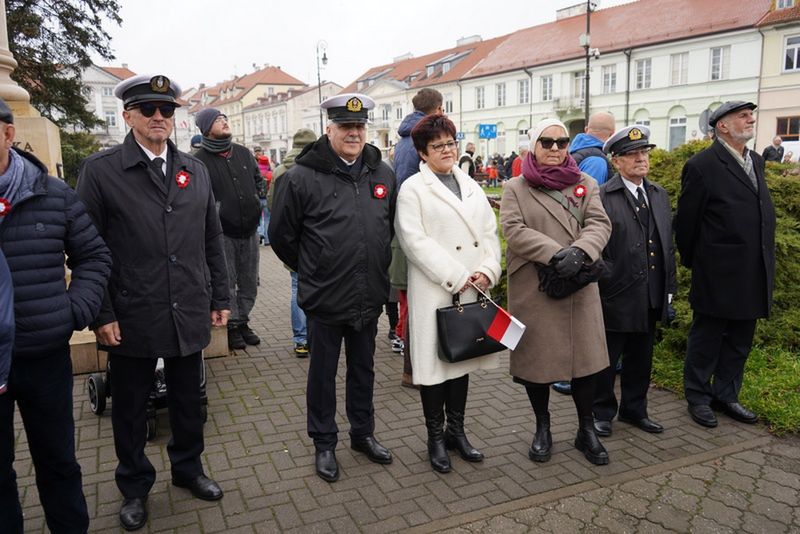 Obchody 11 listopada 