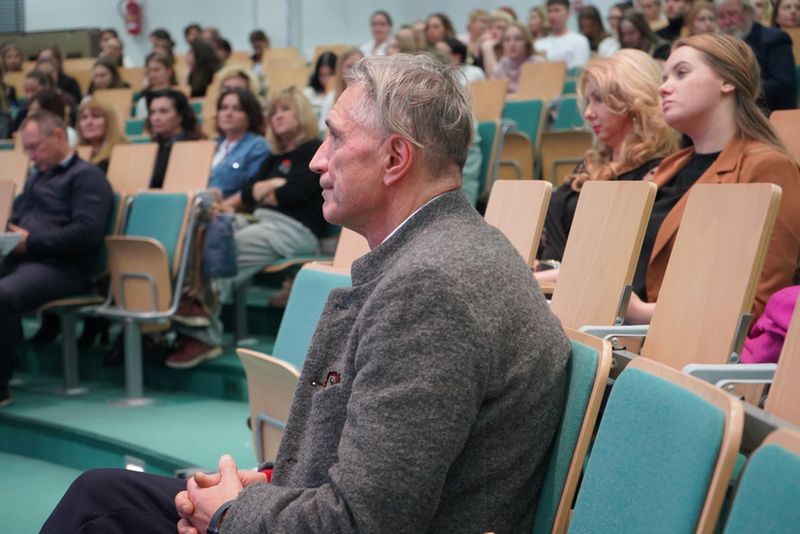 Konferencja naukowa pt. „Rola mikrokrążenia w stymulacji leczeni