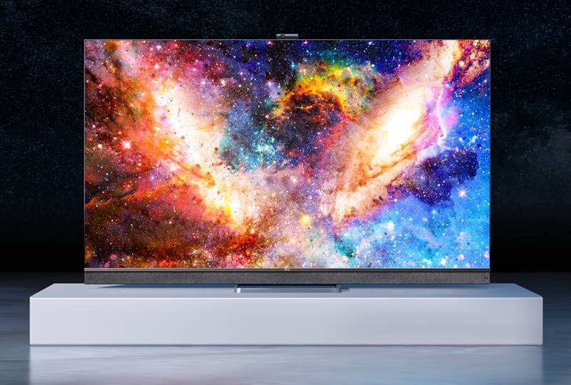 TCL C82
