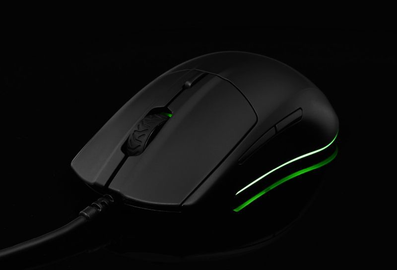 Steelseries Rival 3 - podświetlenie RGB