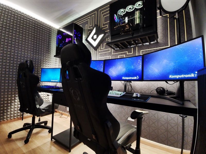 Komputronik Gaming Streaming House - dwie odbudowy=trzy komputery
