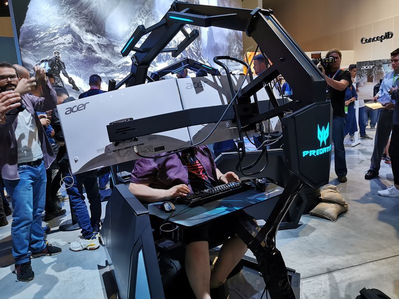 Acer Predator Thronos