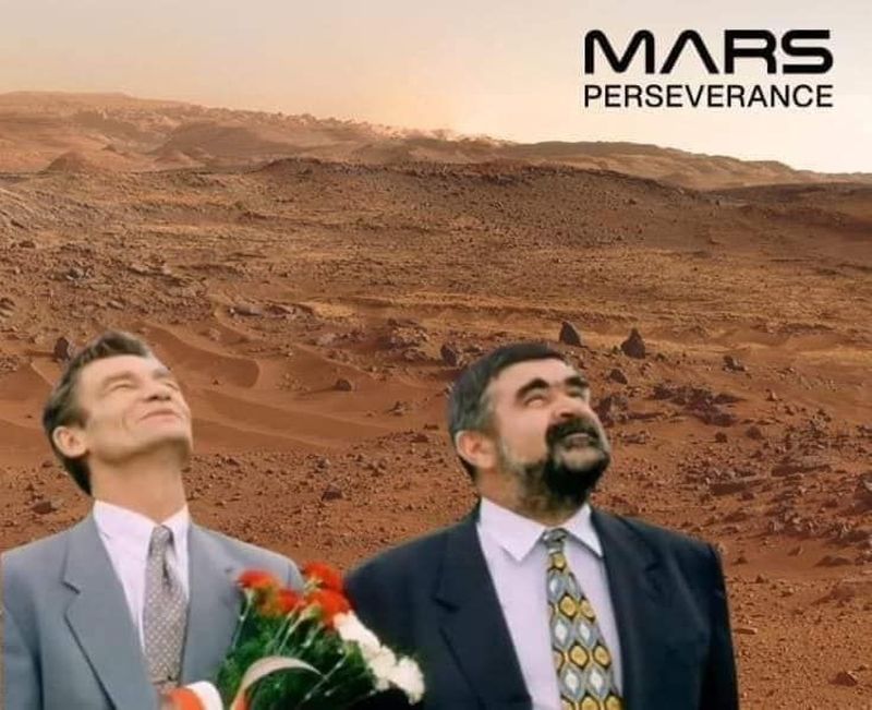 Lądowanie łazika Perseverance na Marsie - mem