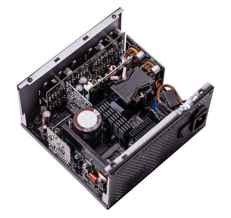 ADATA XPG Core Reactor