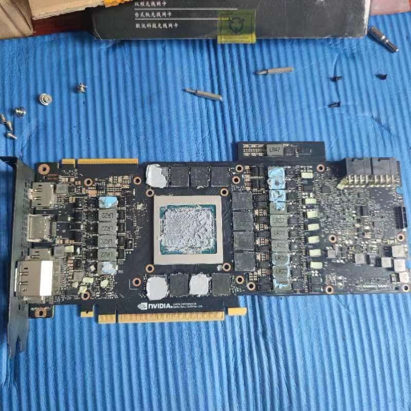 GeForce RTX 2080 Ti SUPER - PCB