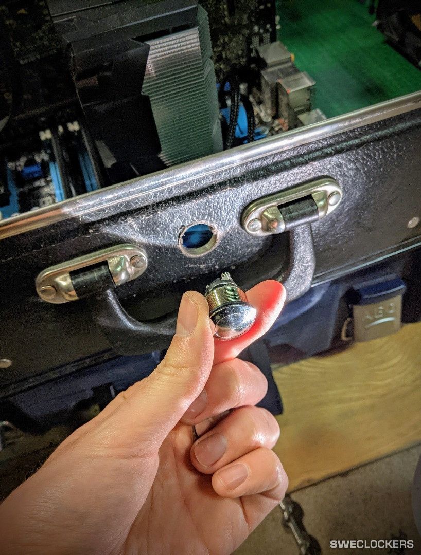 Komputer do gier w walizce - worklog
