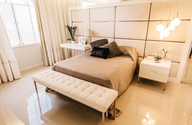 Sypialnia glamour – pomysły na aranżację luksusowej sypialni