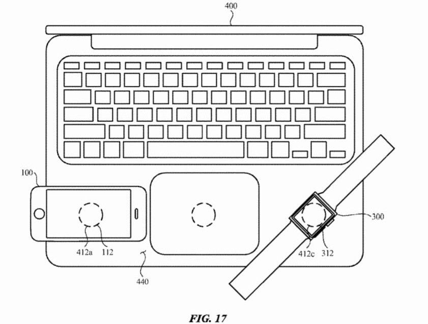 MacBook w roli bezprzewodowej ładowarki do iPhone
