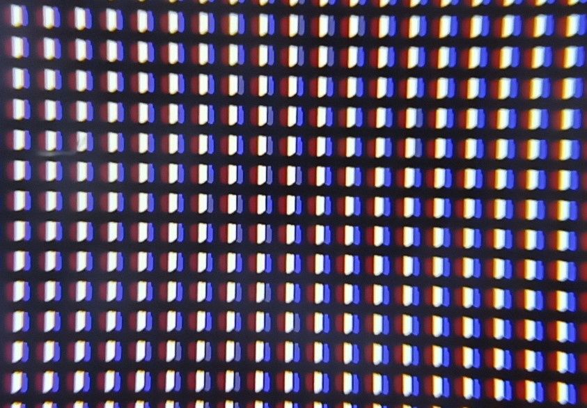 Panasonic TX-65HZ1500E - zbliżenie na piksele