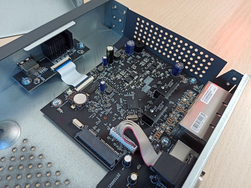 VIGI NVR1008H-8P