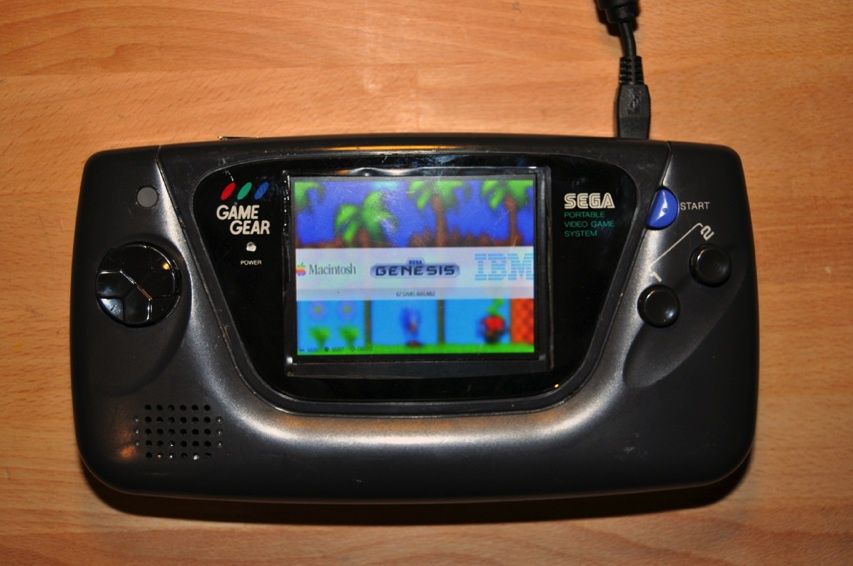 Granie w kieszeni - Game Gear
