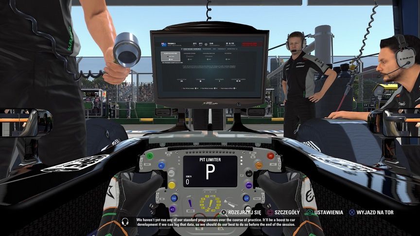 F1 2016 - modyfikacje bolidu w garażu