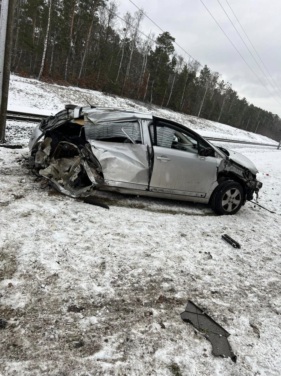 Zderzenie z szynobusem i podróż zakończona na przystanku [Zdjęcia]