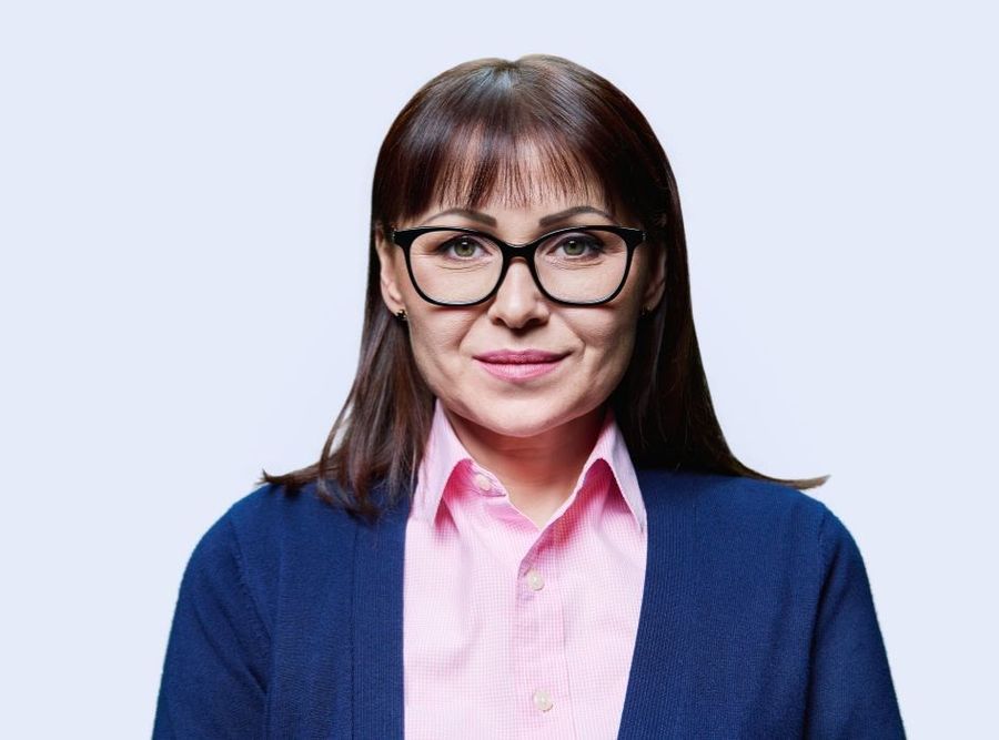 Okulary na zdjęciu do dowodu osobistego.