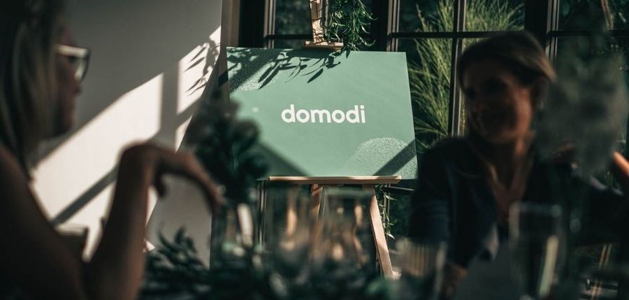 <p><strong>Za nami pierwszy</strong><strong> event</strong><strong> z cyklu “Domodi Session”. To zupełnie nowa odsłona </strong><strong>spotkań </strong><strong>dla kobiet. Jesienna edycja wydarzenia odbyła się we Wrocławiu, a towarzyszyło jej hasło: ZMIANY. Dlaczego akurat to słowo znalazło się na pierwszym planie? </strong></p>
